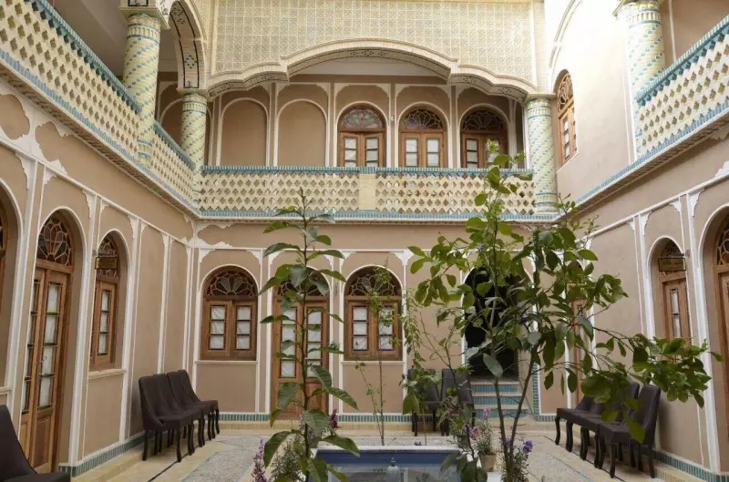 files-hotels-photo-2016-10-26-08-54-37[148c8a8365b3f1157283f3485c9ba39c]